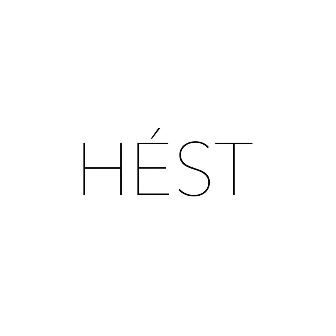 Hést