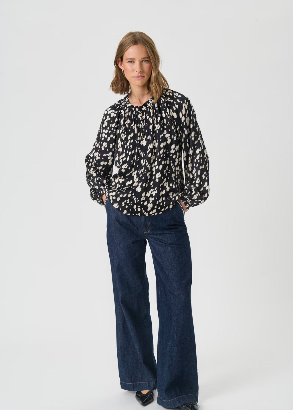 Part Two Venessa Bluse