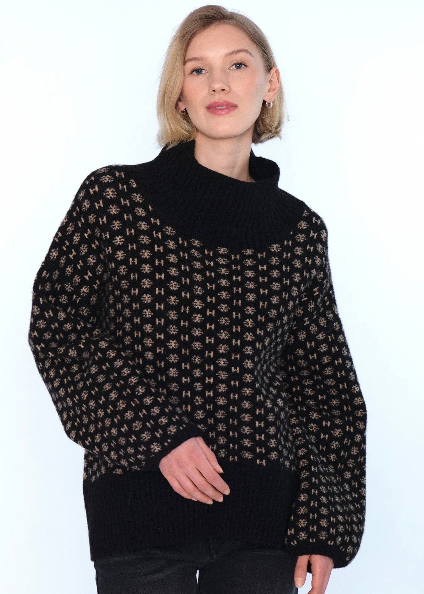 Hést Logo genser - Svart