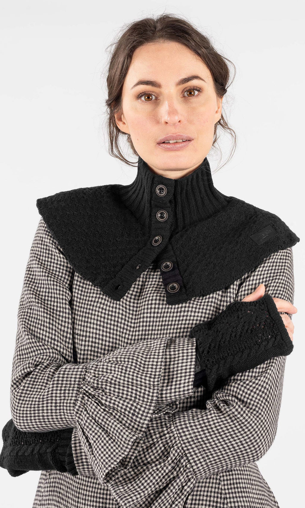 Olars Ulla strikket ullhals - Svart