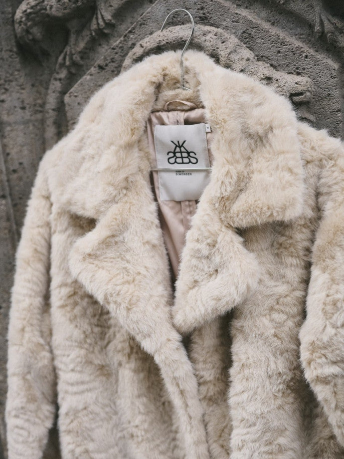 Karen by Simonsen Bolinda pelsjakke - Beige