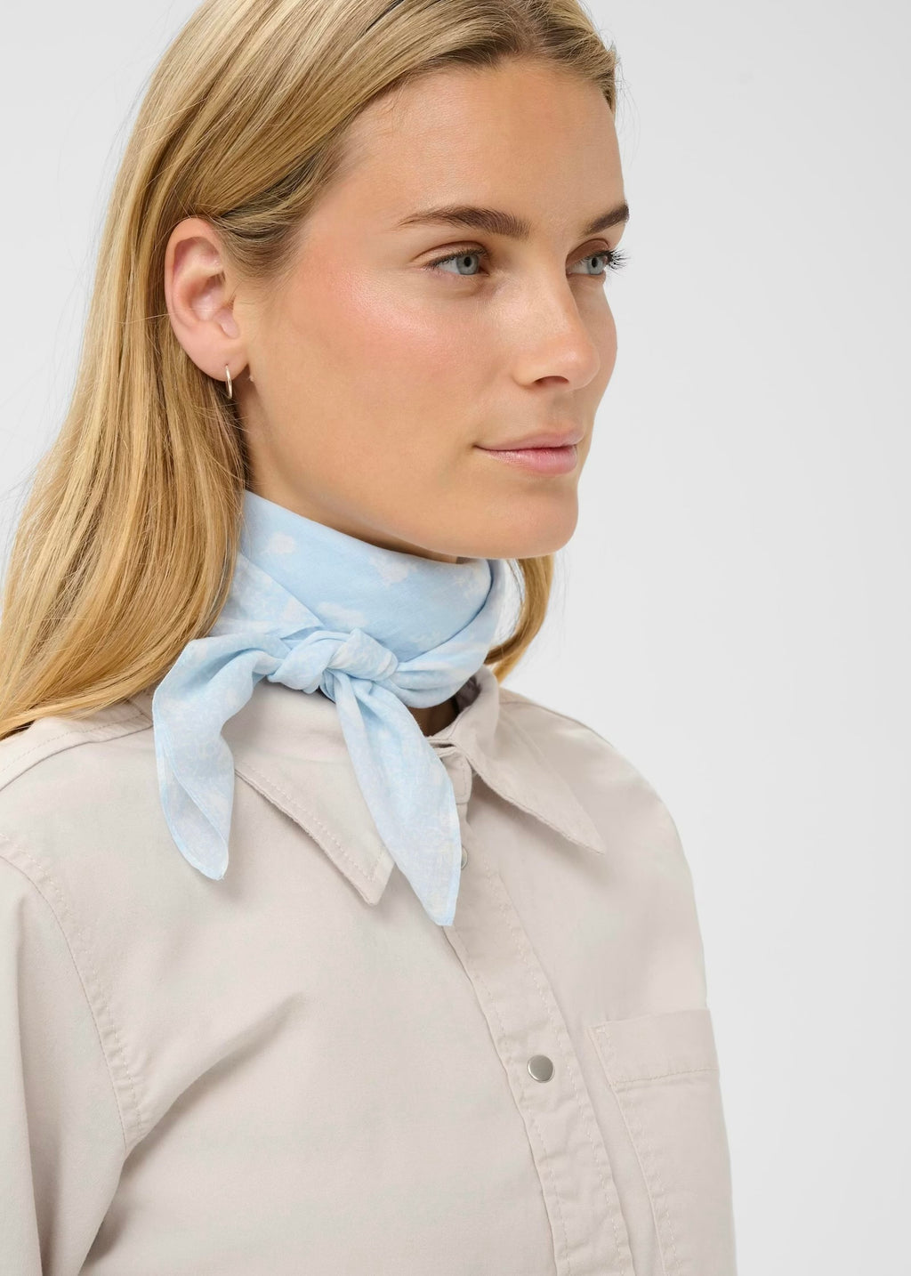 Part Two Phi Skjerf - Lyseblå/Hvit