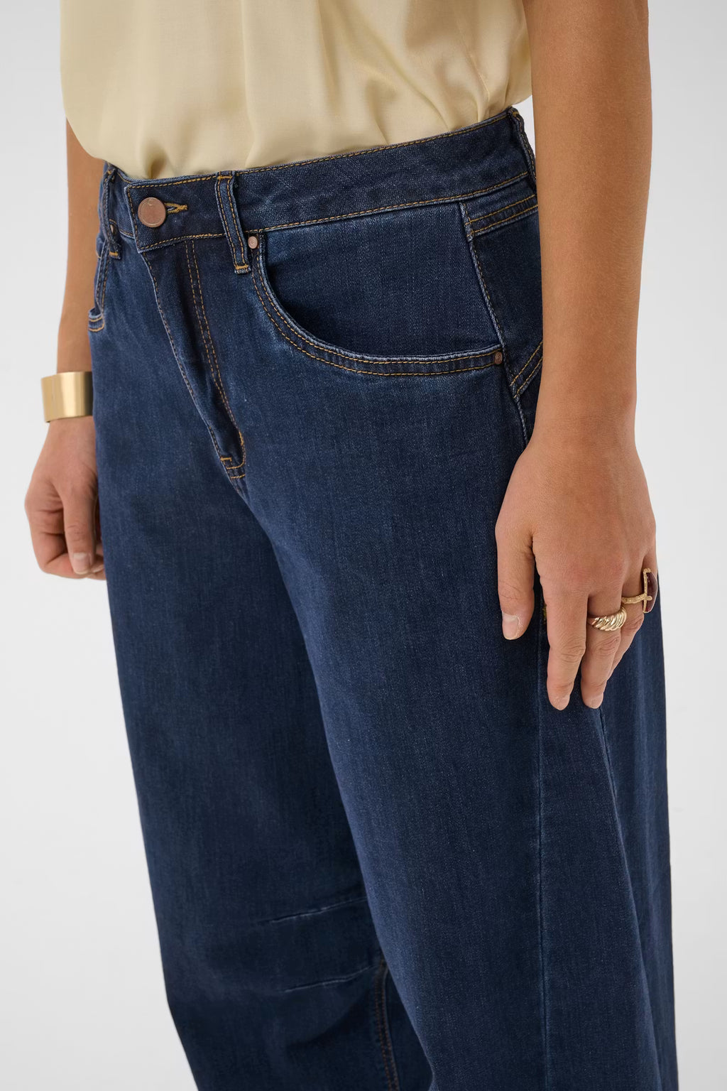 Bahren Barrel Denim Jeans