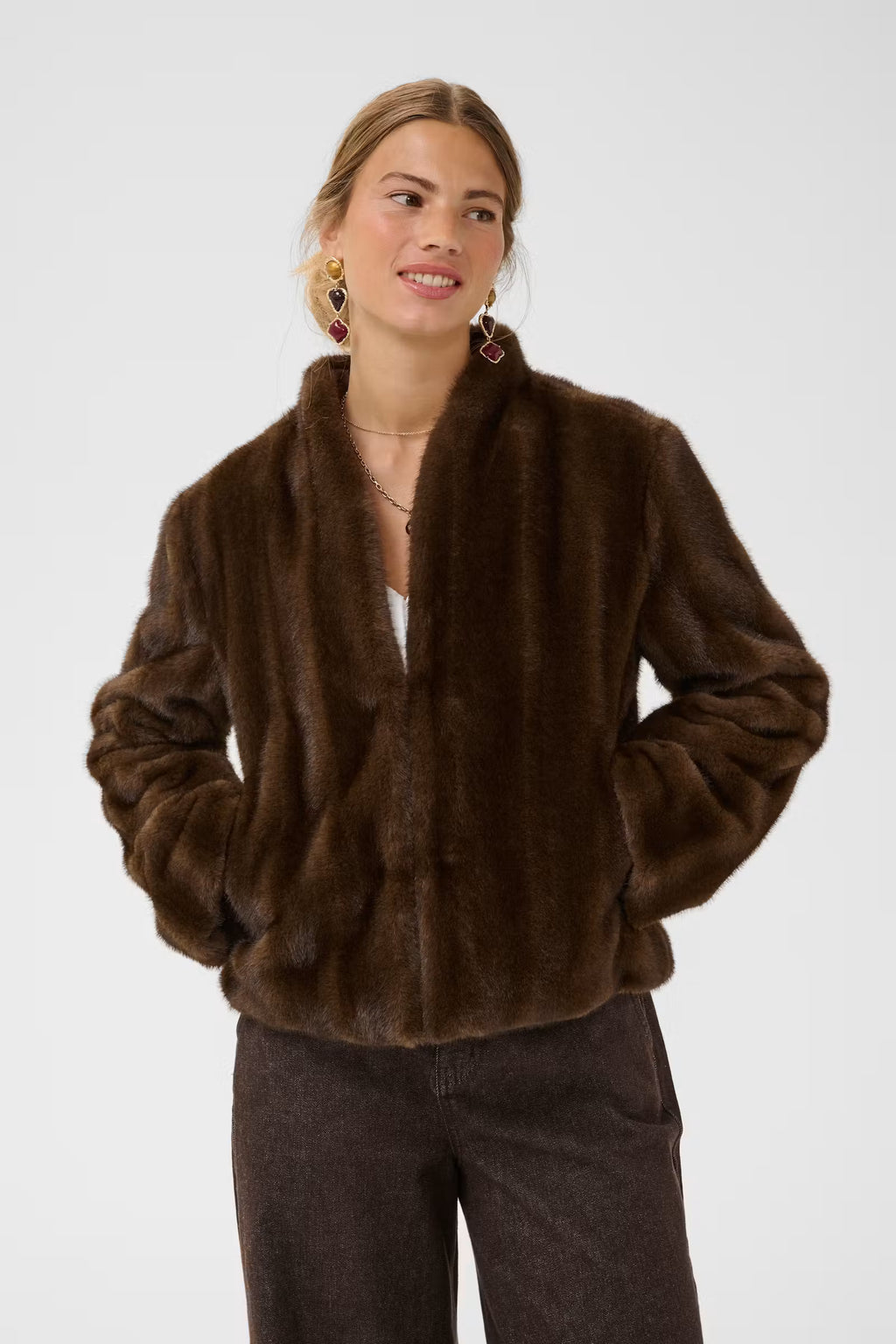 Cream Frania Fake Fur Jakke - Brun