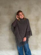 Caroline Poncho