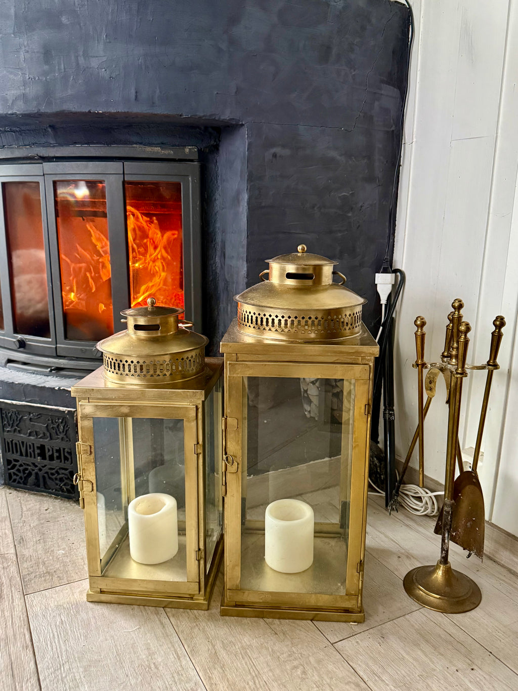 Hødnebø Korcula Messinglykt Liten