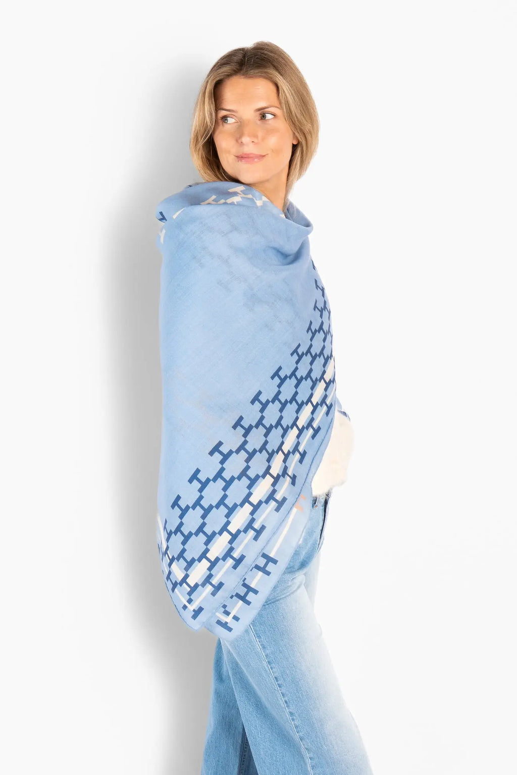 Dora Tynt Stort Ullskjerf