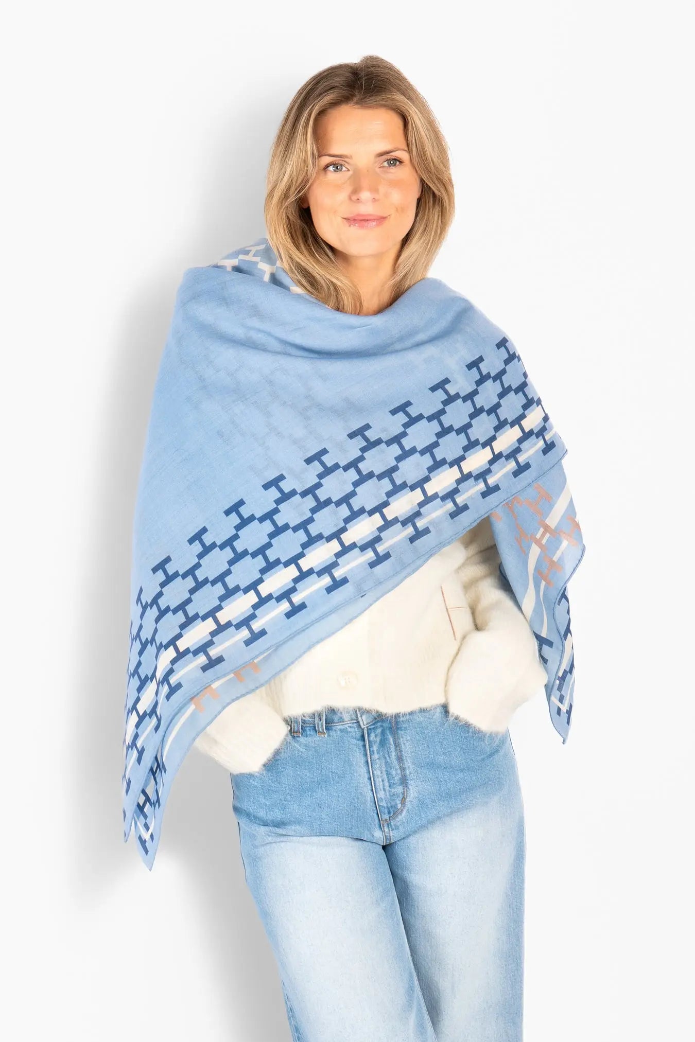 Dora Tynt Stort Ullskjerf