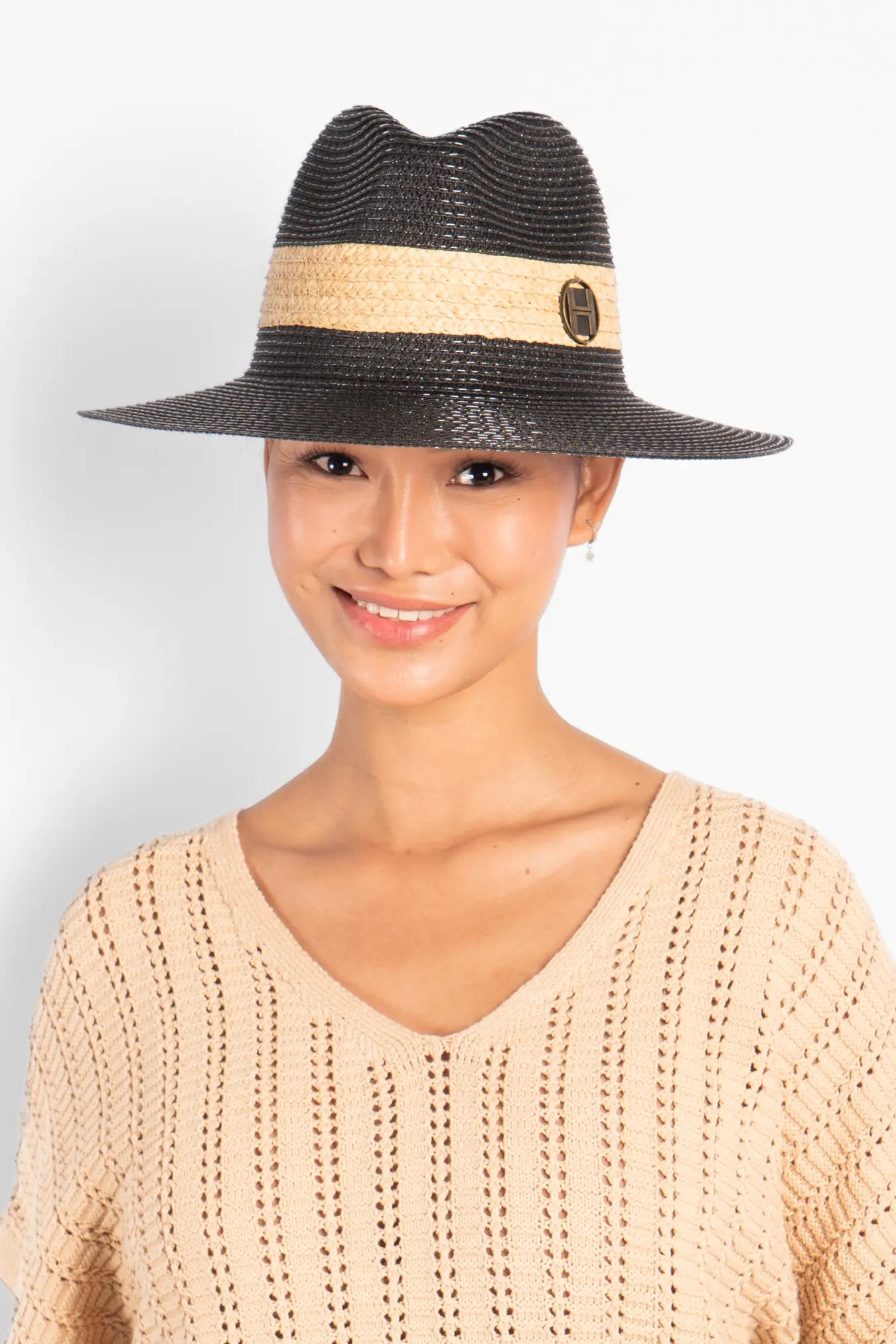 Allesandra Stråhatt