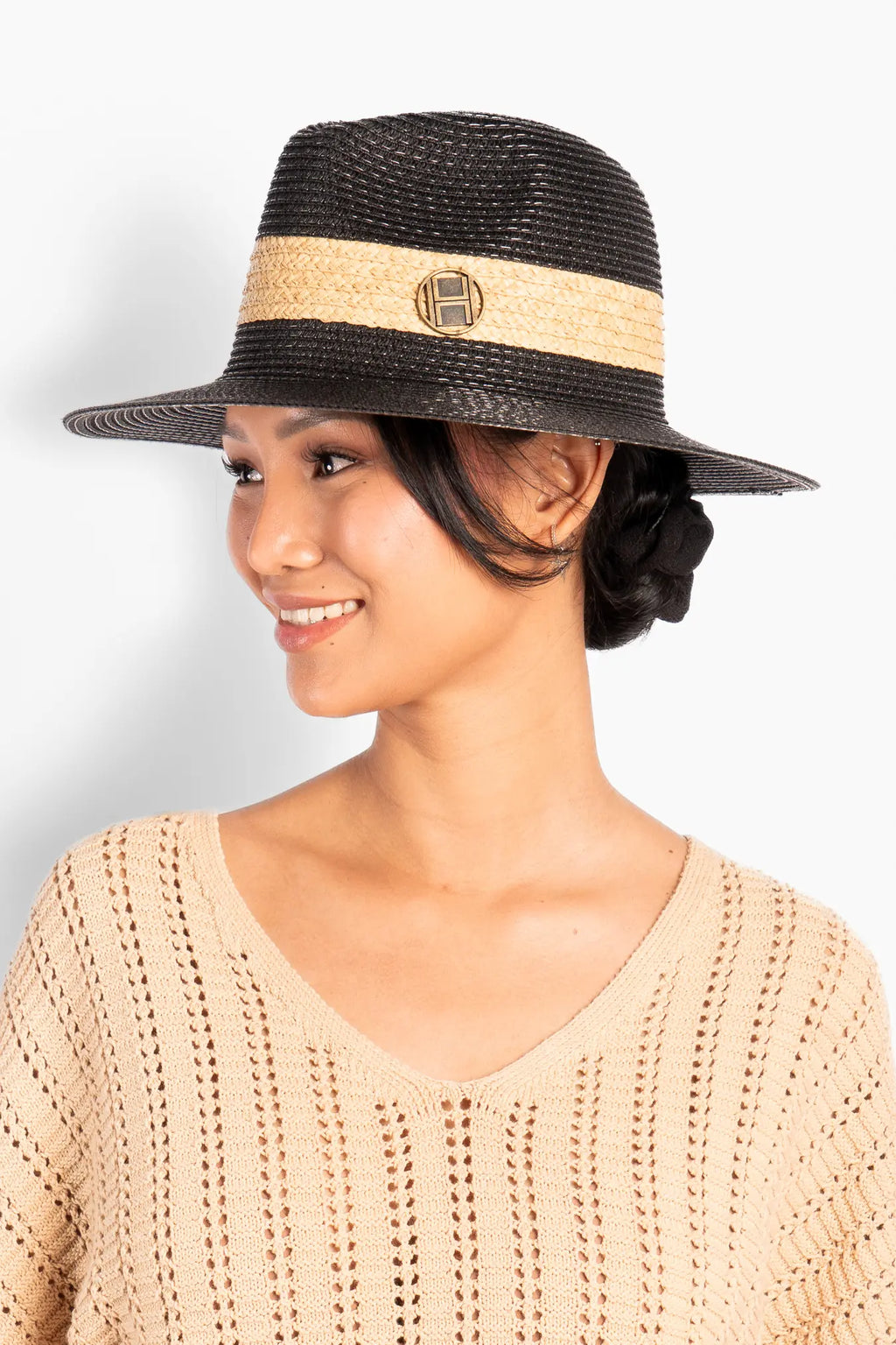 Allesandra Stråhatt