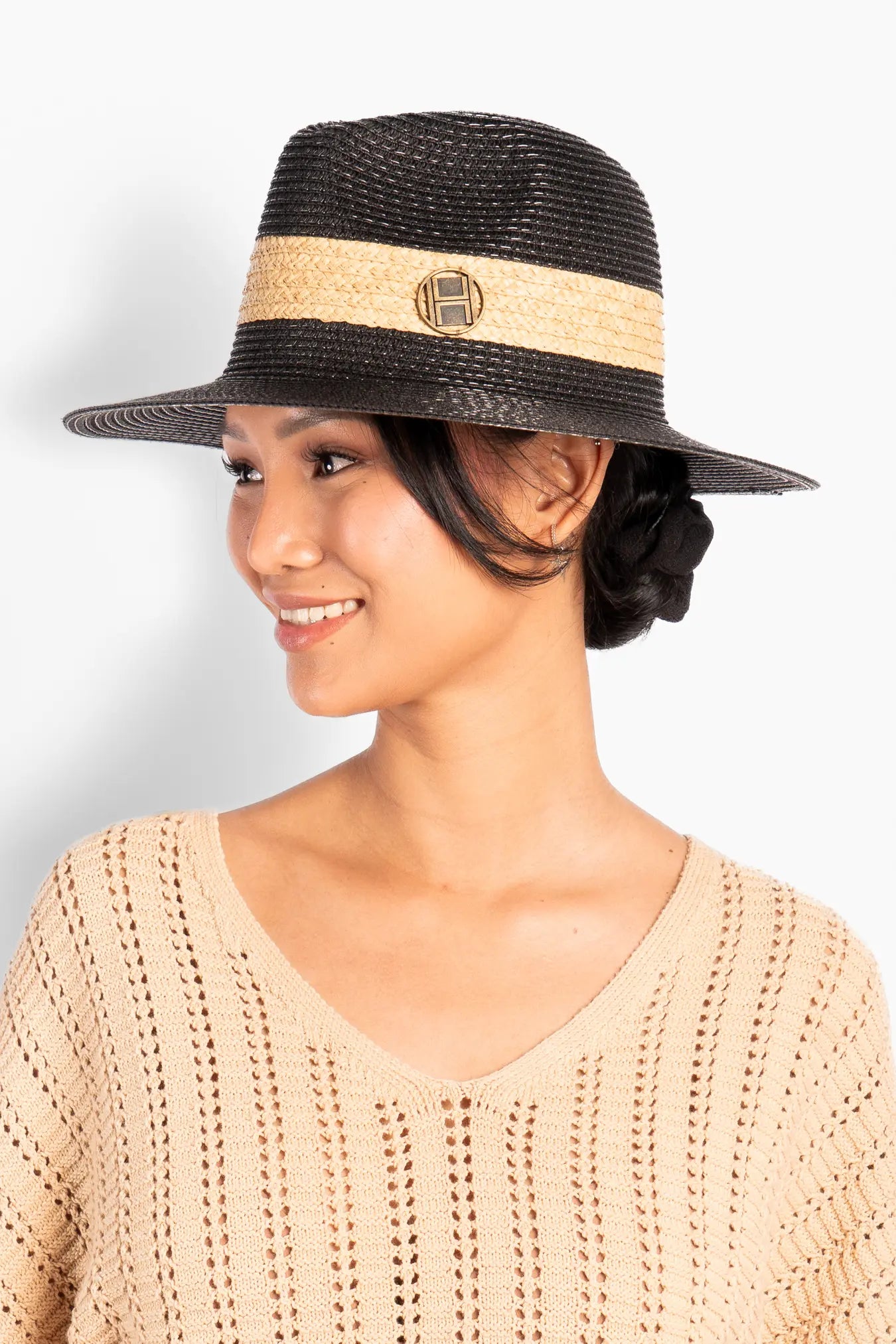 Allesandra Stråhatt