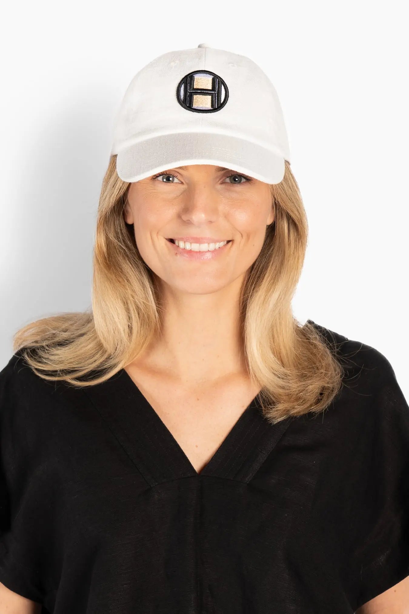 Leone caps