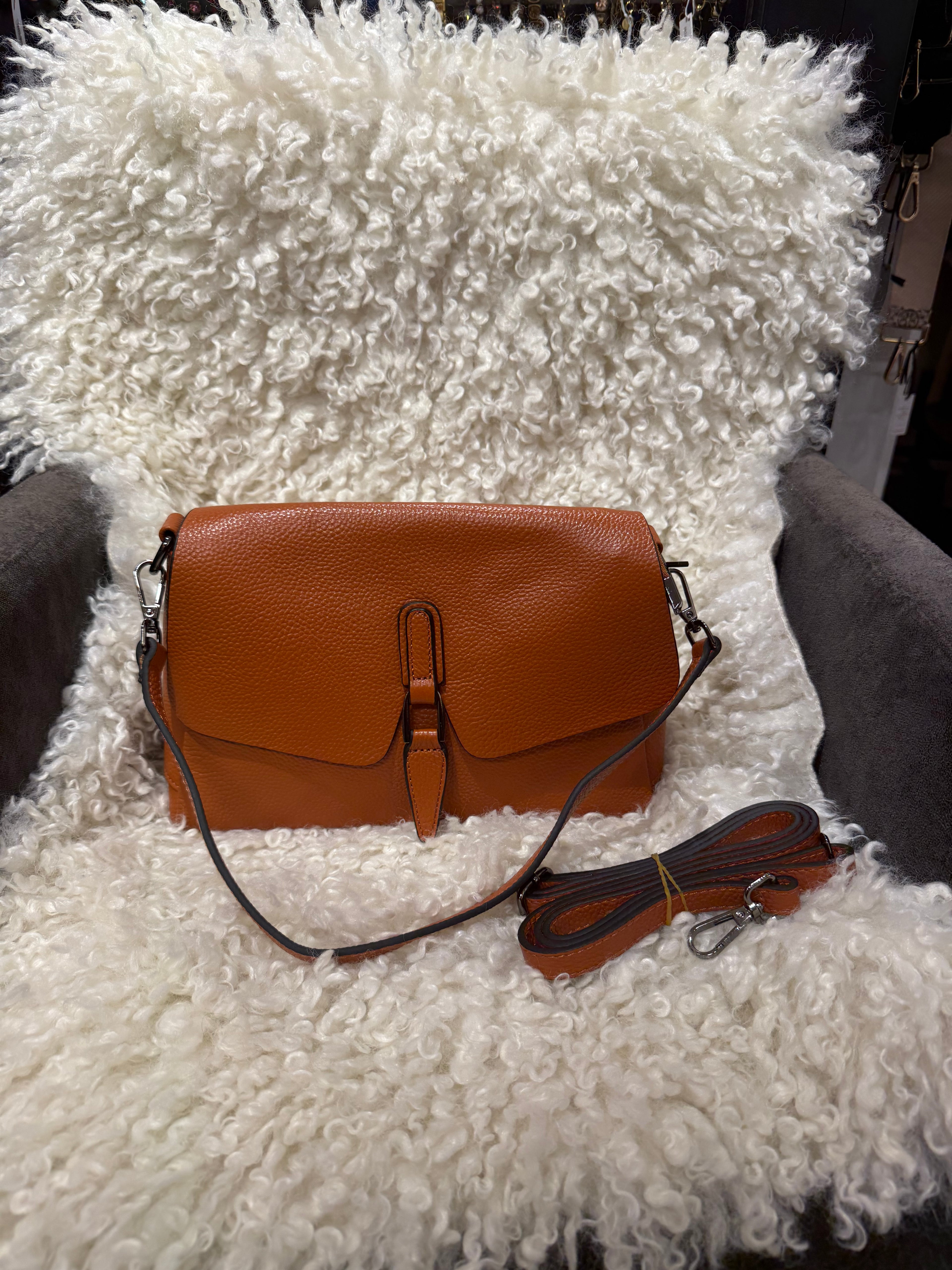 Norett Clutch Skinnveske - Cognac