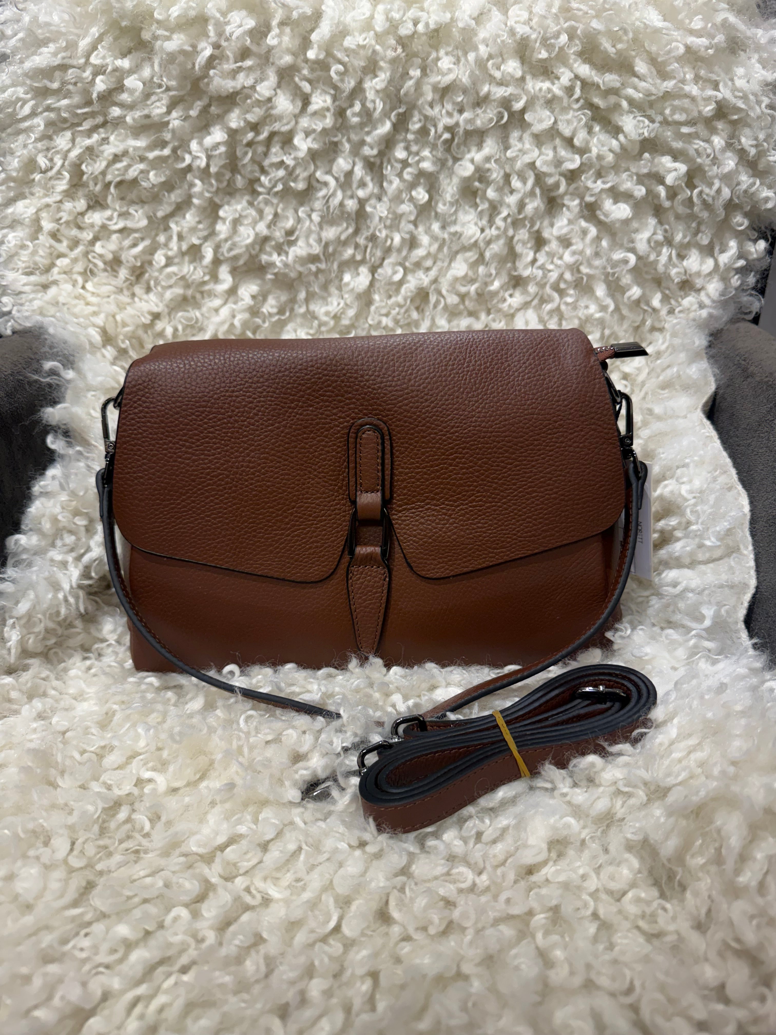 Norett Clutch Skinnveske - Brun