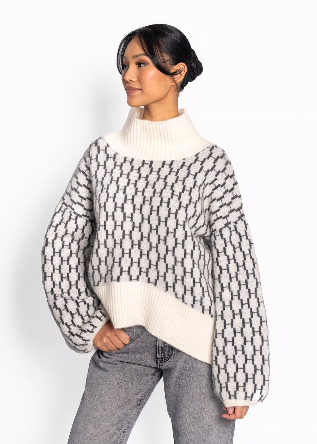 Hést Fam new pattern