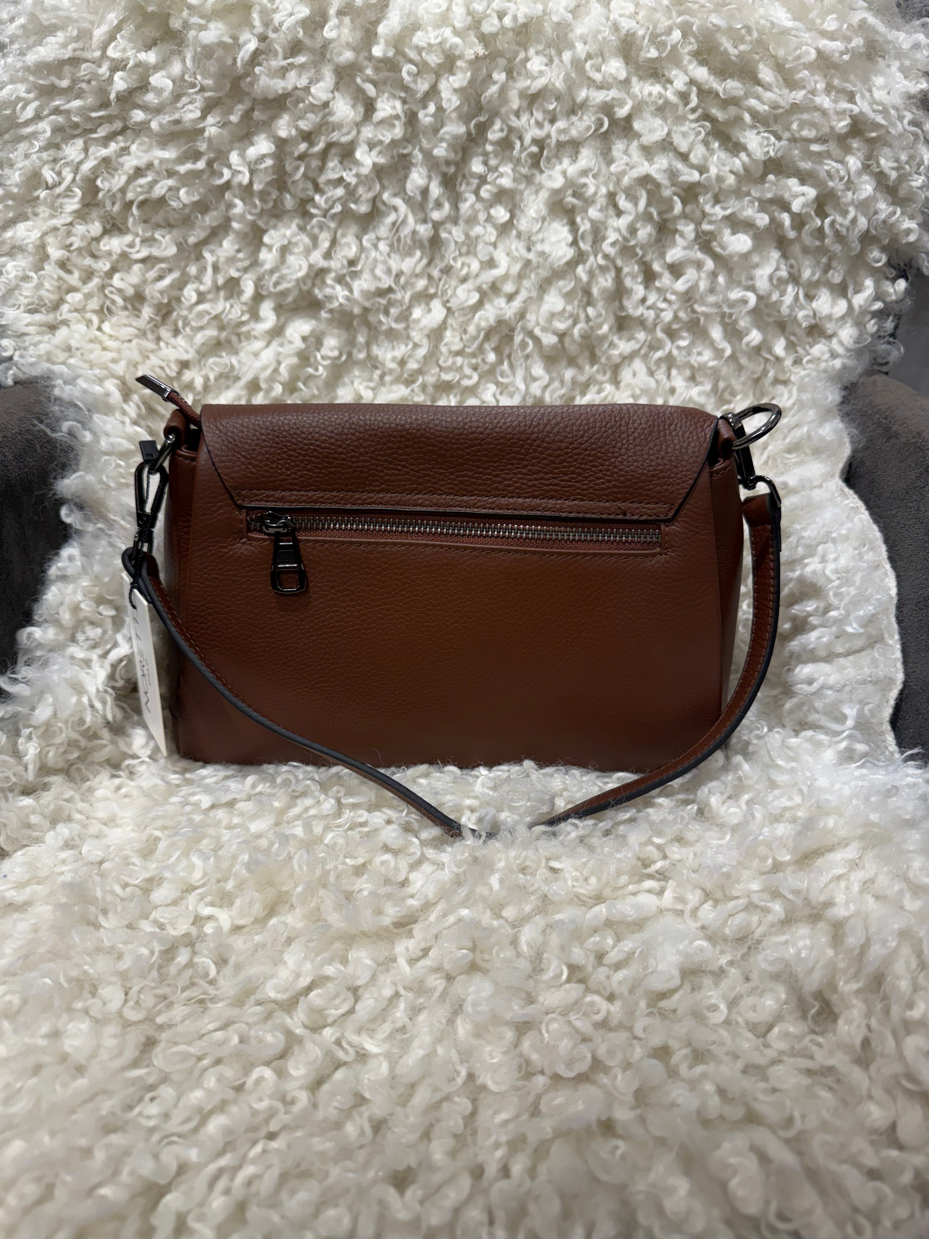 Norett Clutch Skinnveske - Brun