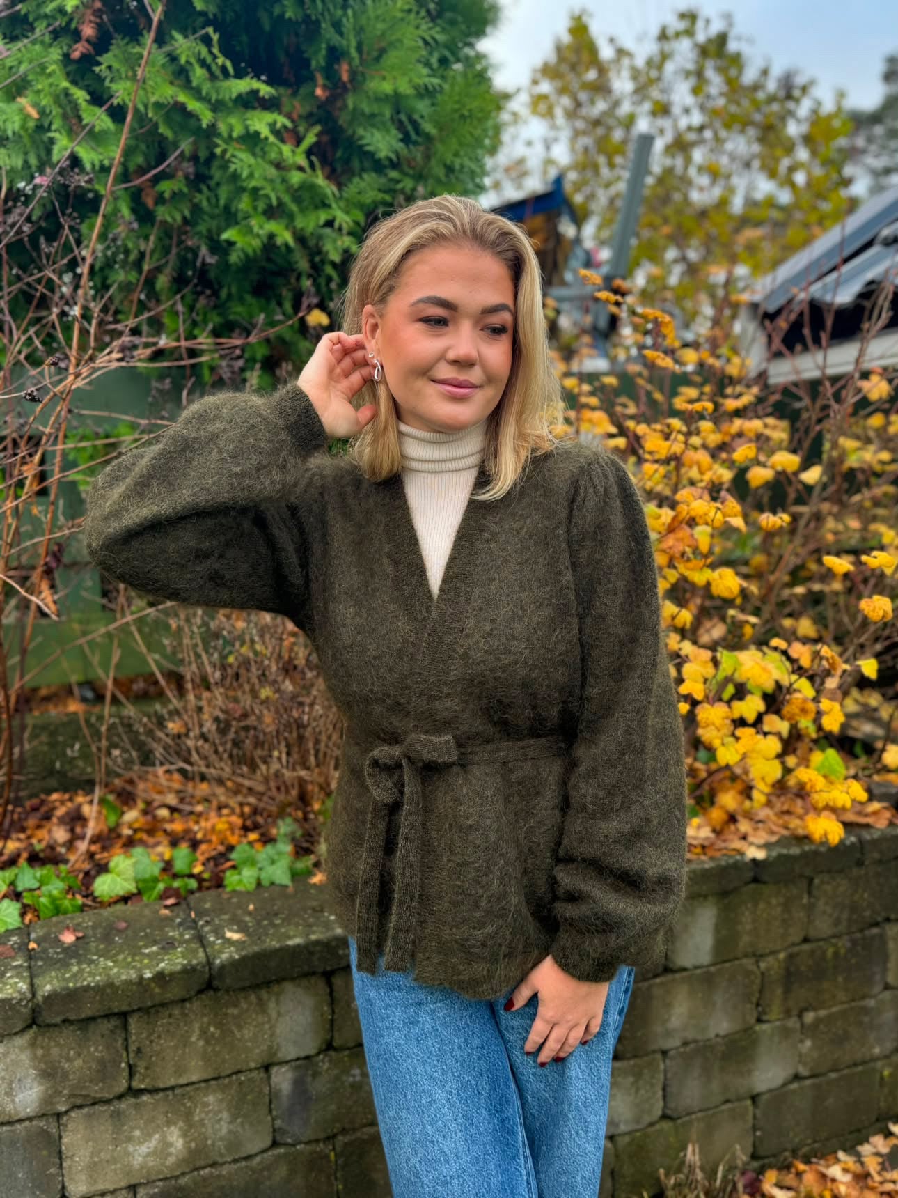 Andrea Omslags Cardigan
