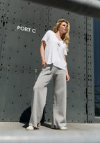 T-Skjorte V-Hals med Blomst