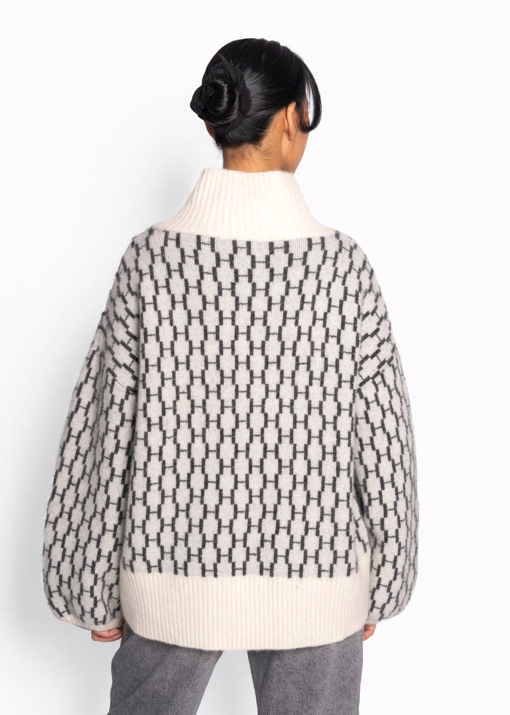 Hést Fam new pattern