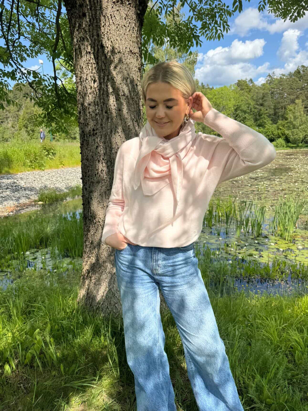 Louise Triangle Scarf