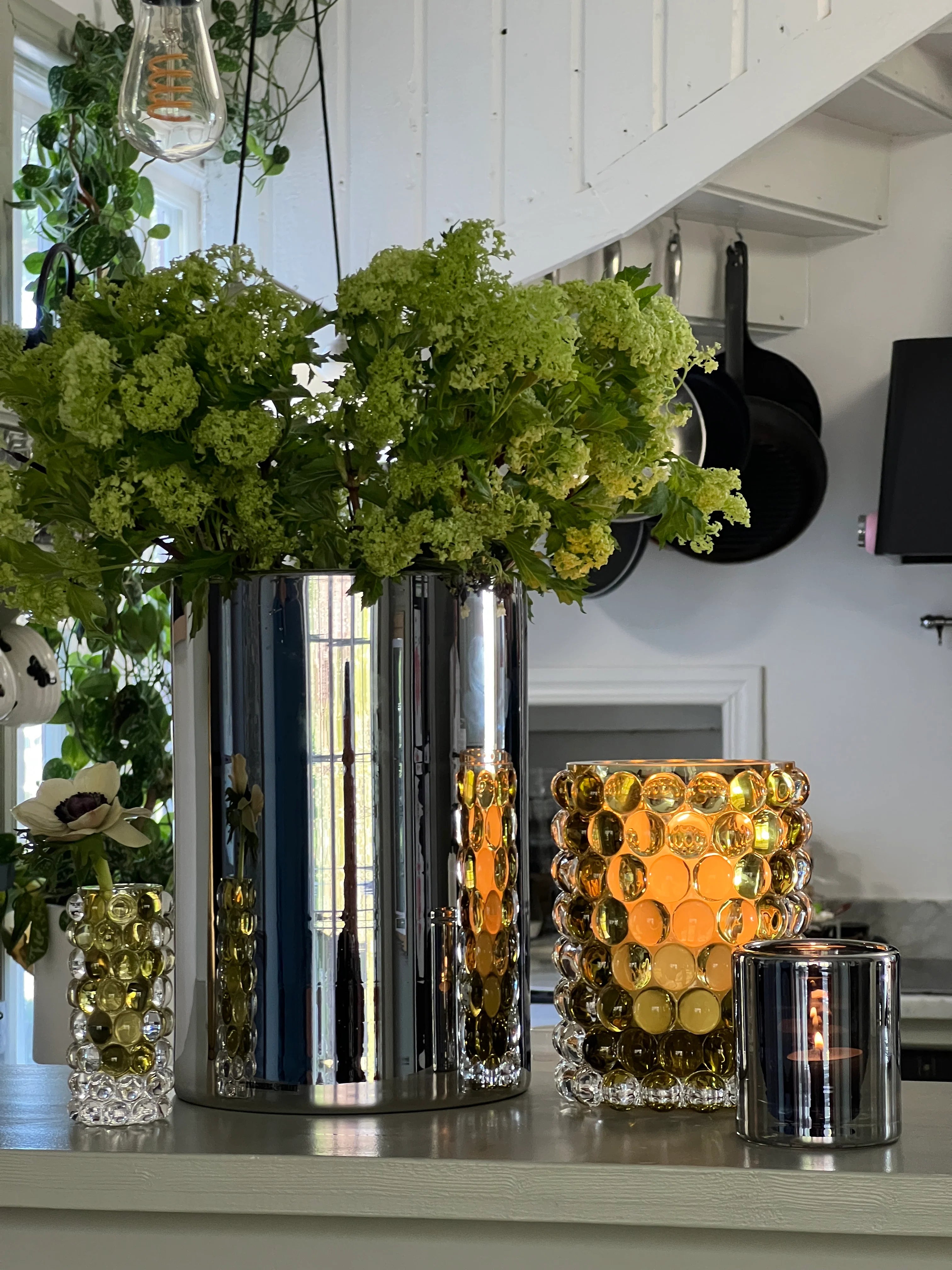 Skogsberg Smart Hurricane Boule vase mini - Olive