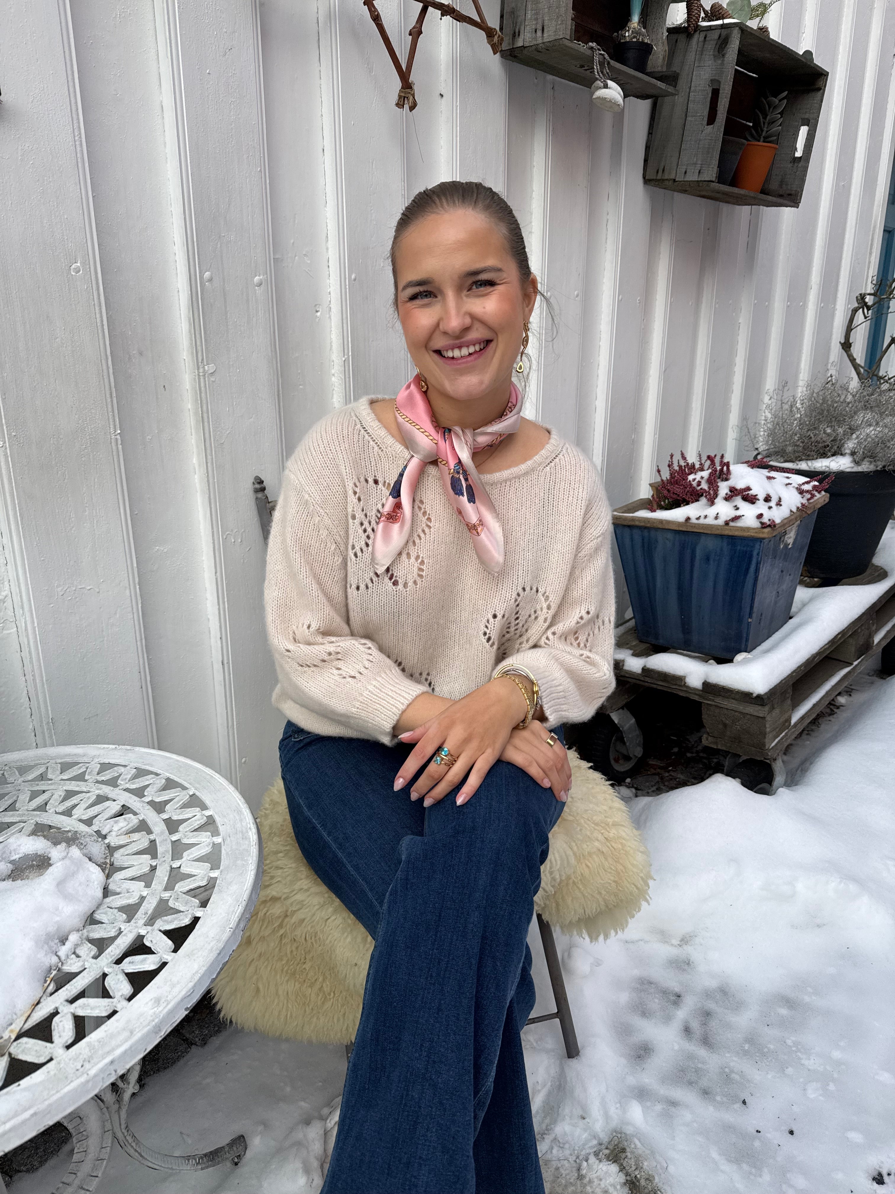 Cashmere Sweater With Flower