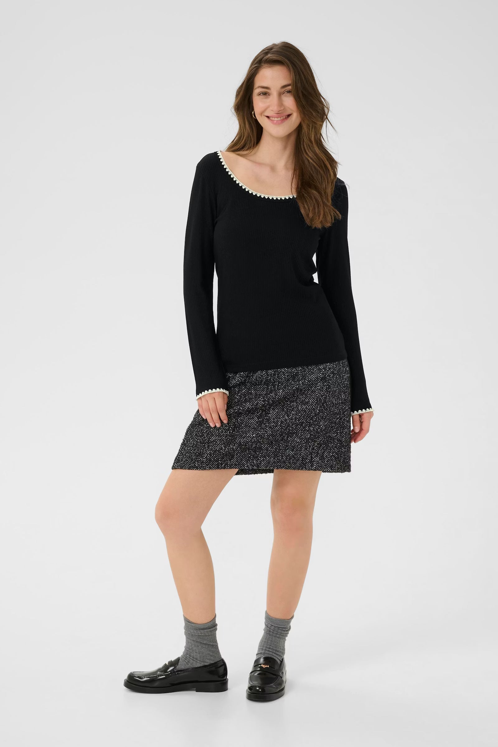 Cream Ribba Embrodery Topp