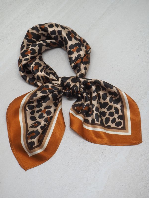 Silkeskjerf Medium leopardmønster